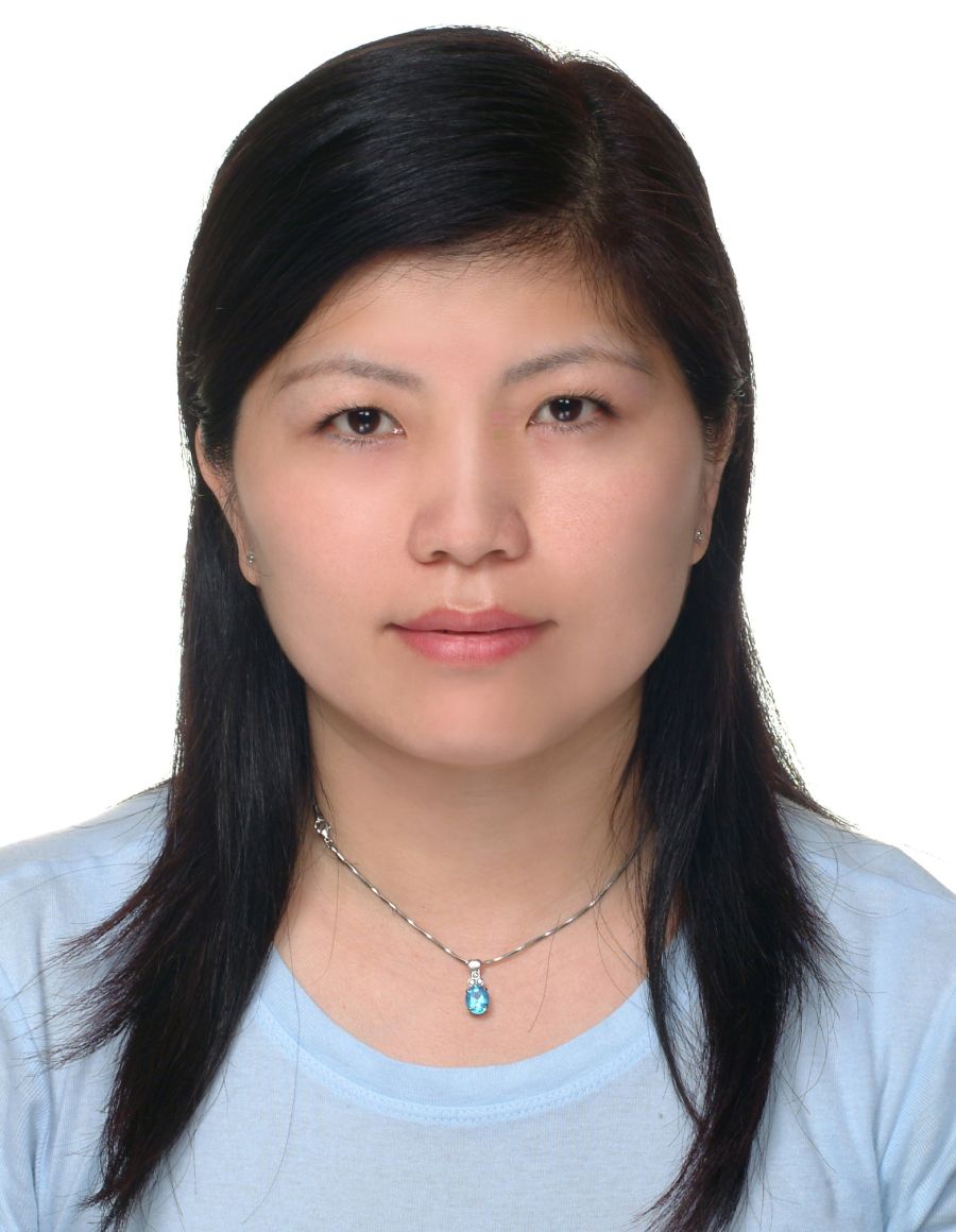 Chen Mei Fang , Dina